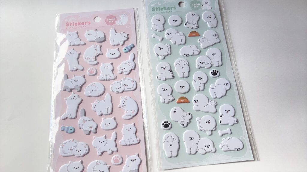 100均のしろふわアニマルぷくぷくシールの商品画像